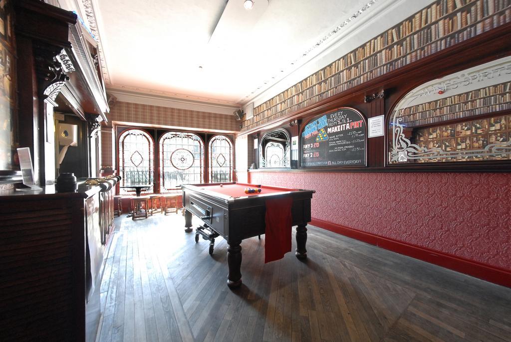 The George Hotel Whitby Extérieur photo