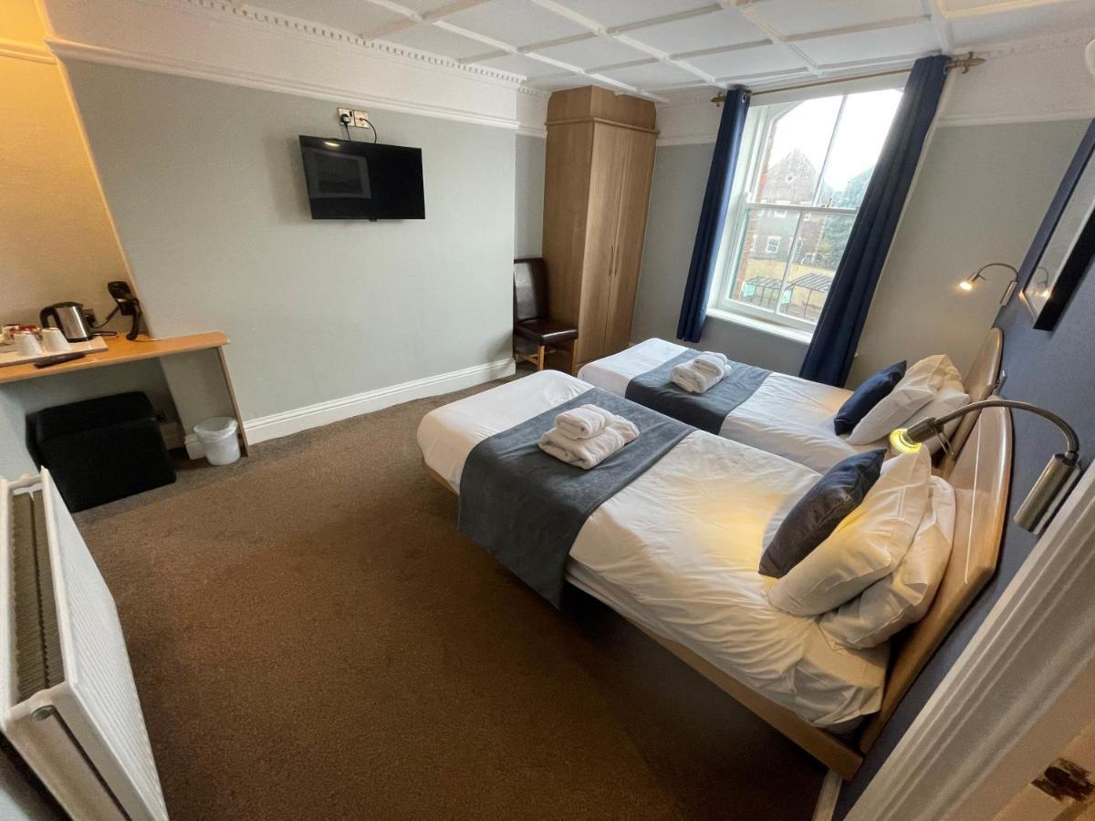 The George Hotel Whitby Extérieur photo